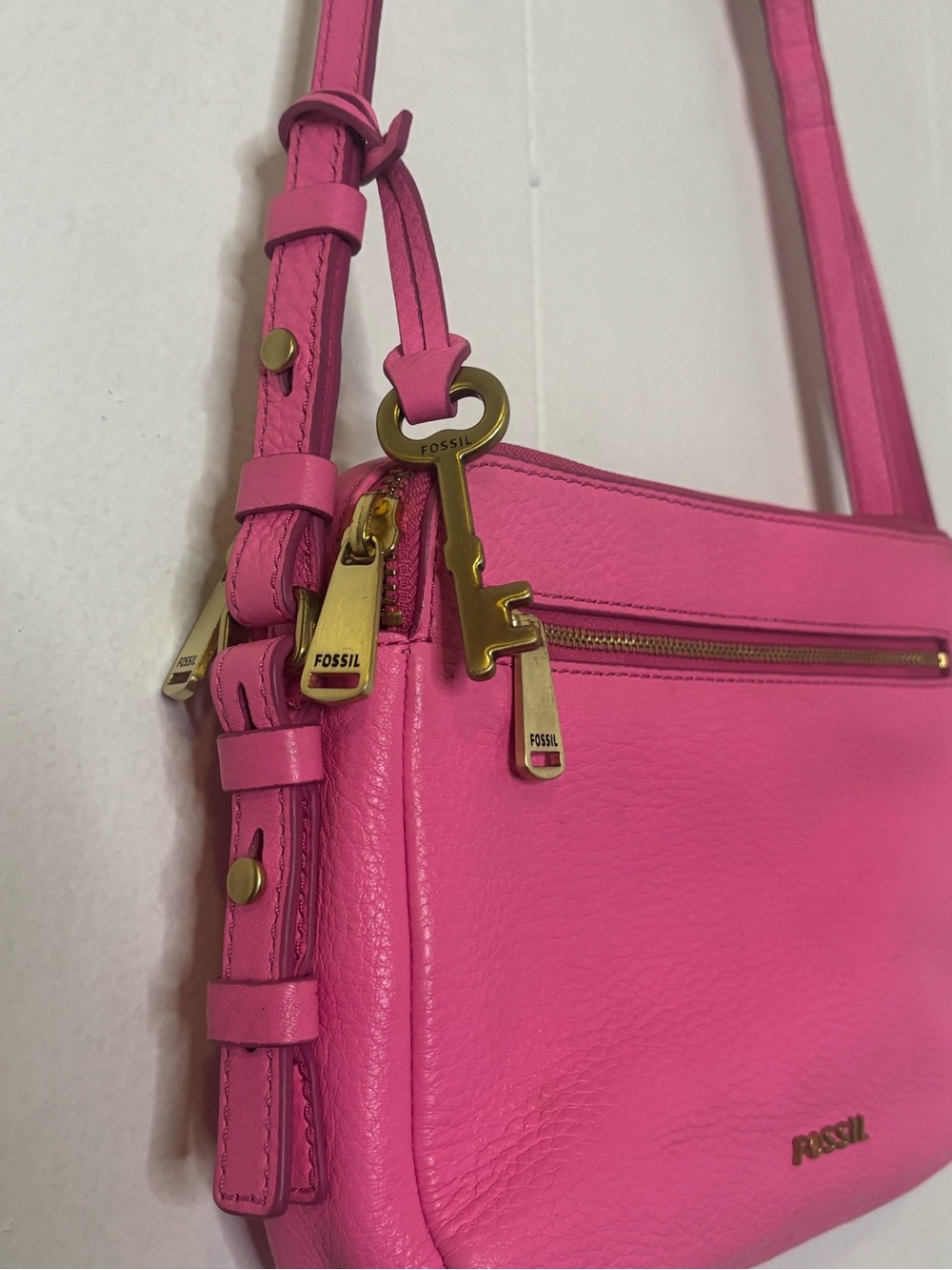 Fossil Piper Crossbody Sling Bag Bright Pink Pebbled Leather - Picture 4 of 15